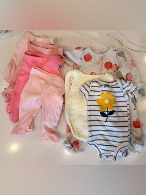 Preemie girl clothes bundle💕